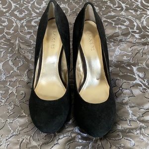 Round-toe Black Suede platform stilettos